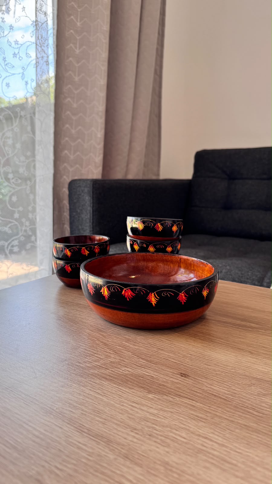 Handmade Wooden Bowl Set of 7 – Lacquer Art Serving Bowls (1 Large & 6 Small)