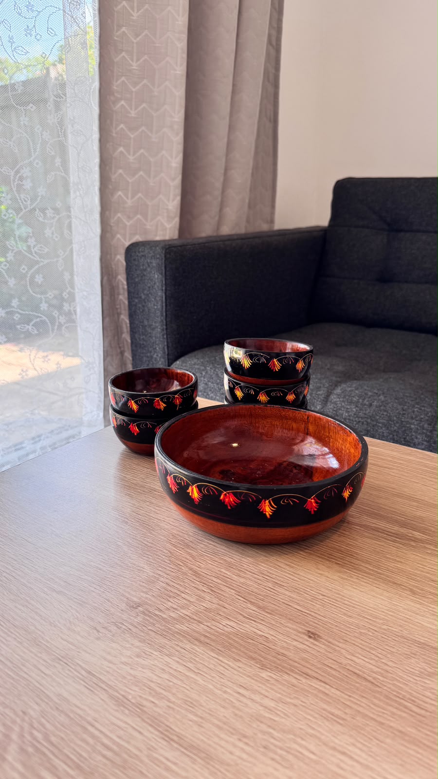 Handmade Wooden Bowl Set of 7 – Lacquer Art Serving Bowls (1 Large & 6 Small)