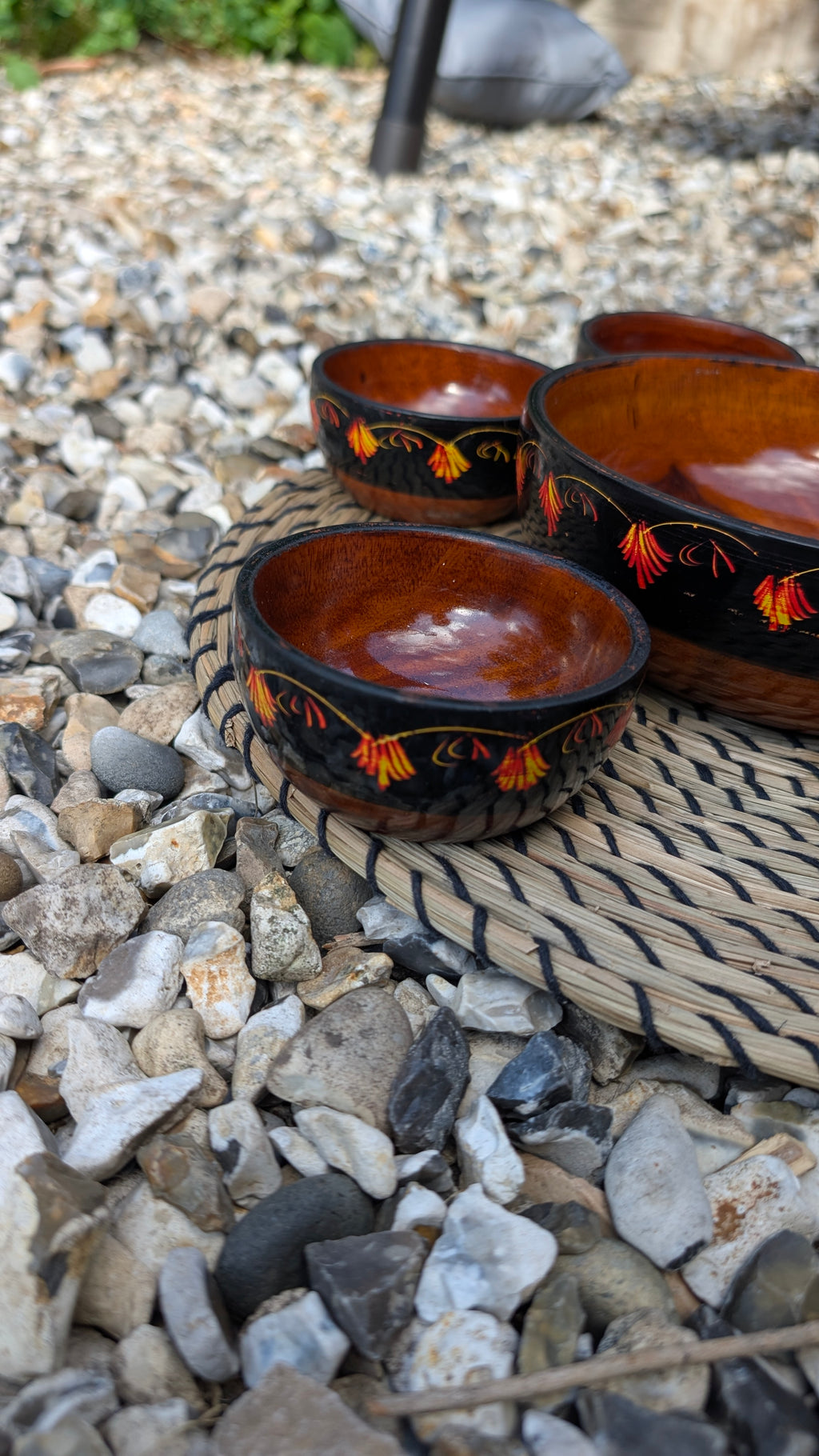 Handmade Wooden Bowl Set of 7 – Lacquer Art Serving Bowls (1 Large & 6 Small)