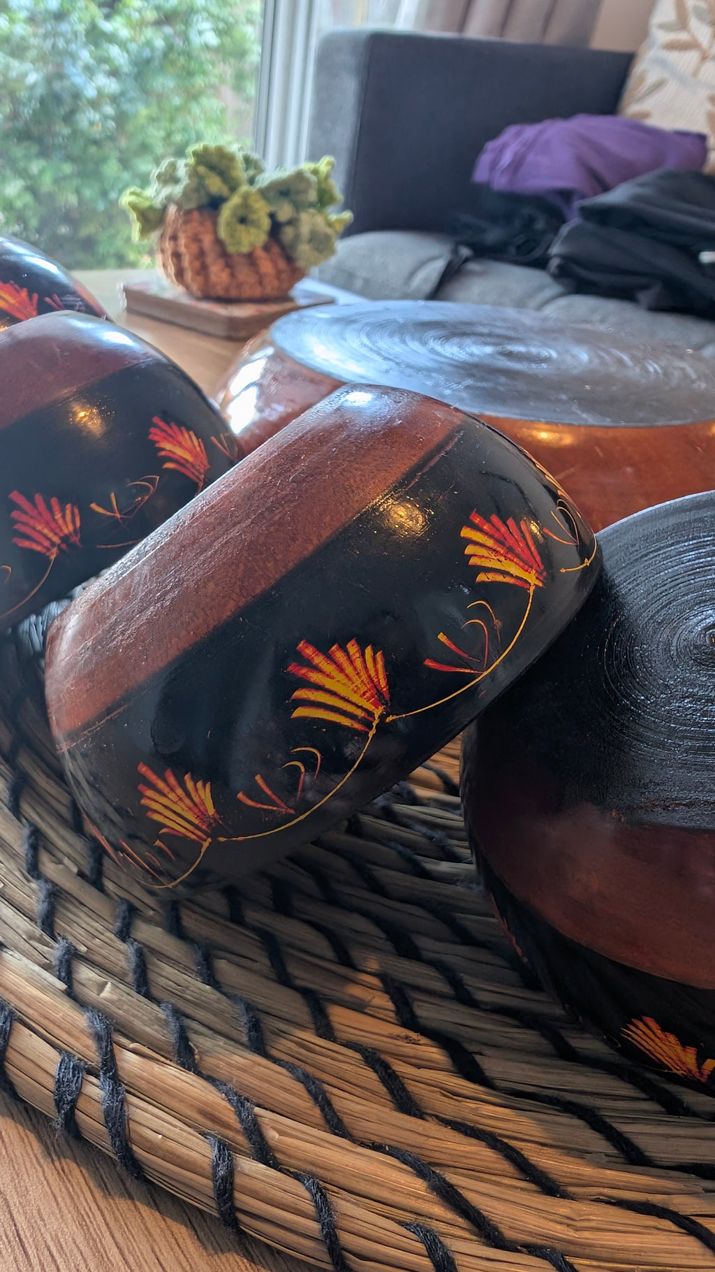 Handmade Wooden Bowl Set of 7 – Lacquer Art Serving Bowls (1 Large & 6 Small)