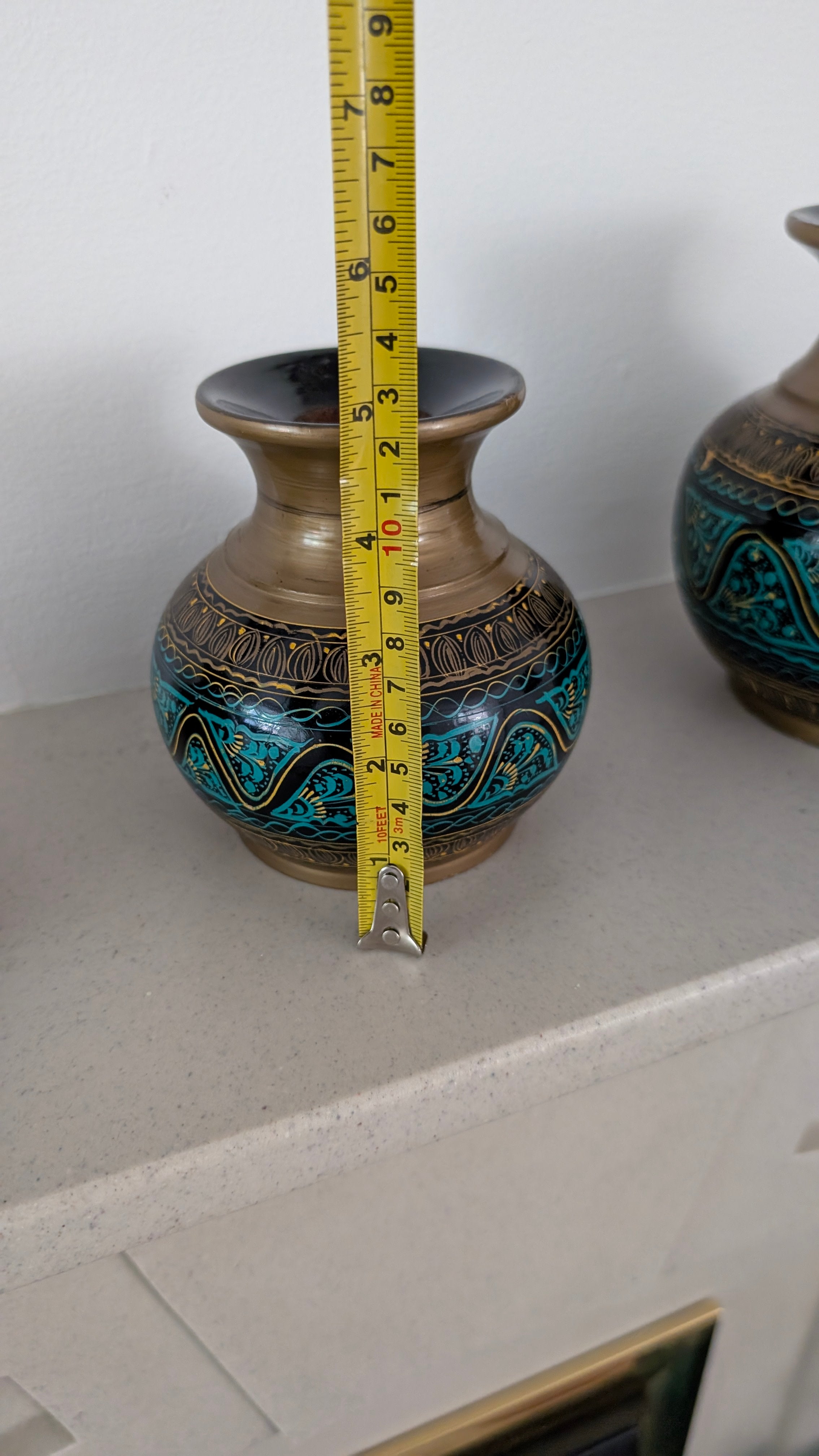 Hand-Turned Silanwali Wooden Vase Set (3-Piece) – Traditional Lacquer