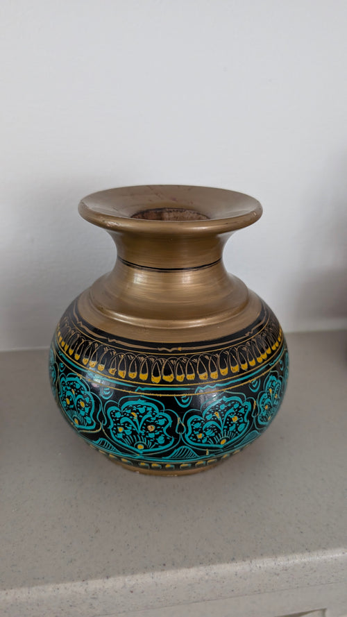 Hand-Turned Silanwali Wooden Vase Set (3-Piece) - Gold top