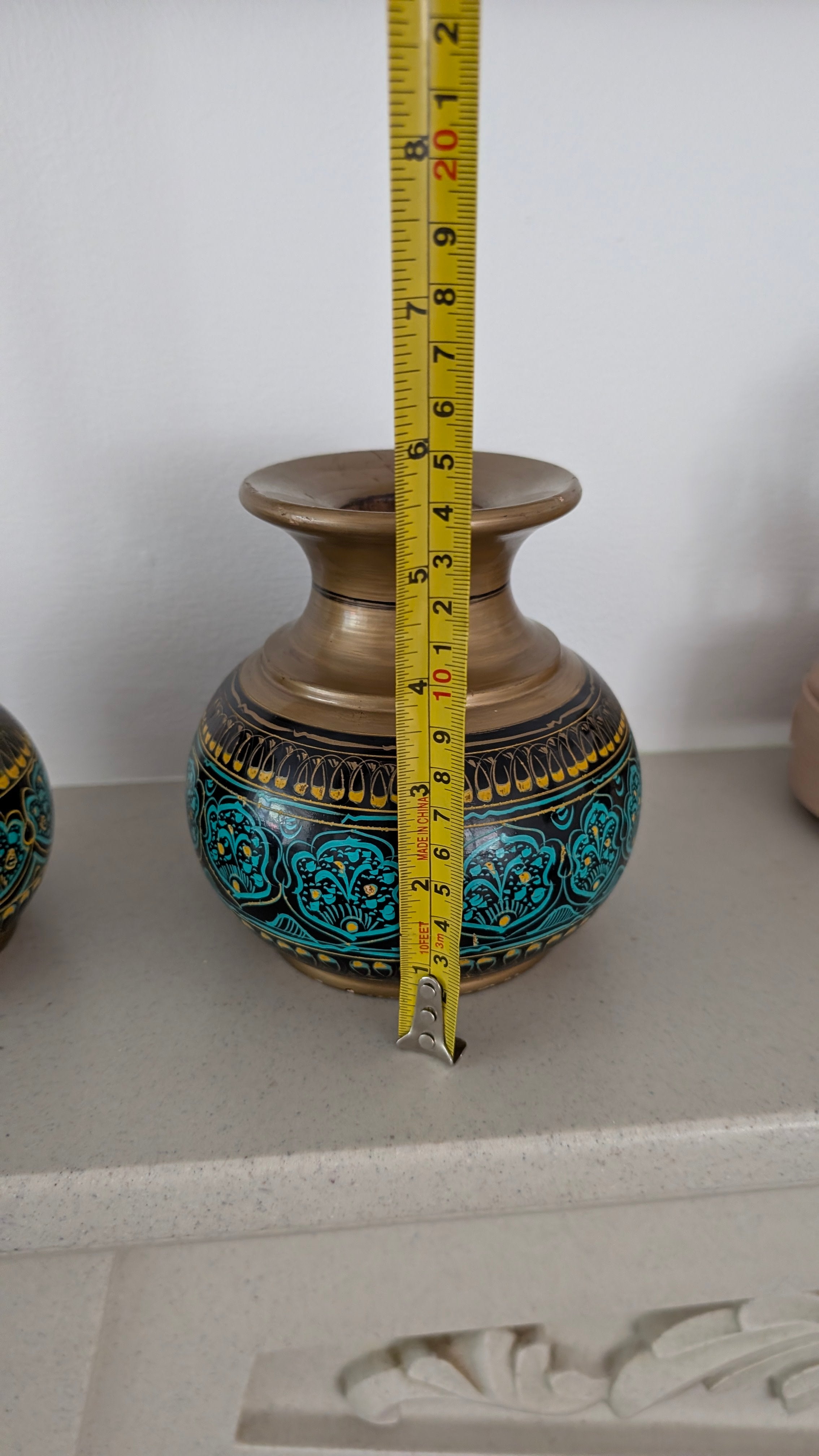 Hand-Turned Silanwali Wooden Vase Set (3-Piece) - Gold top