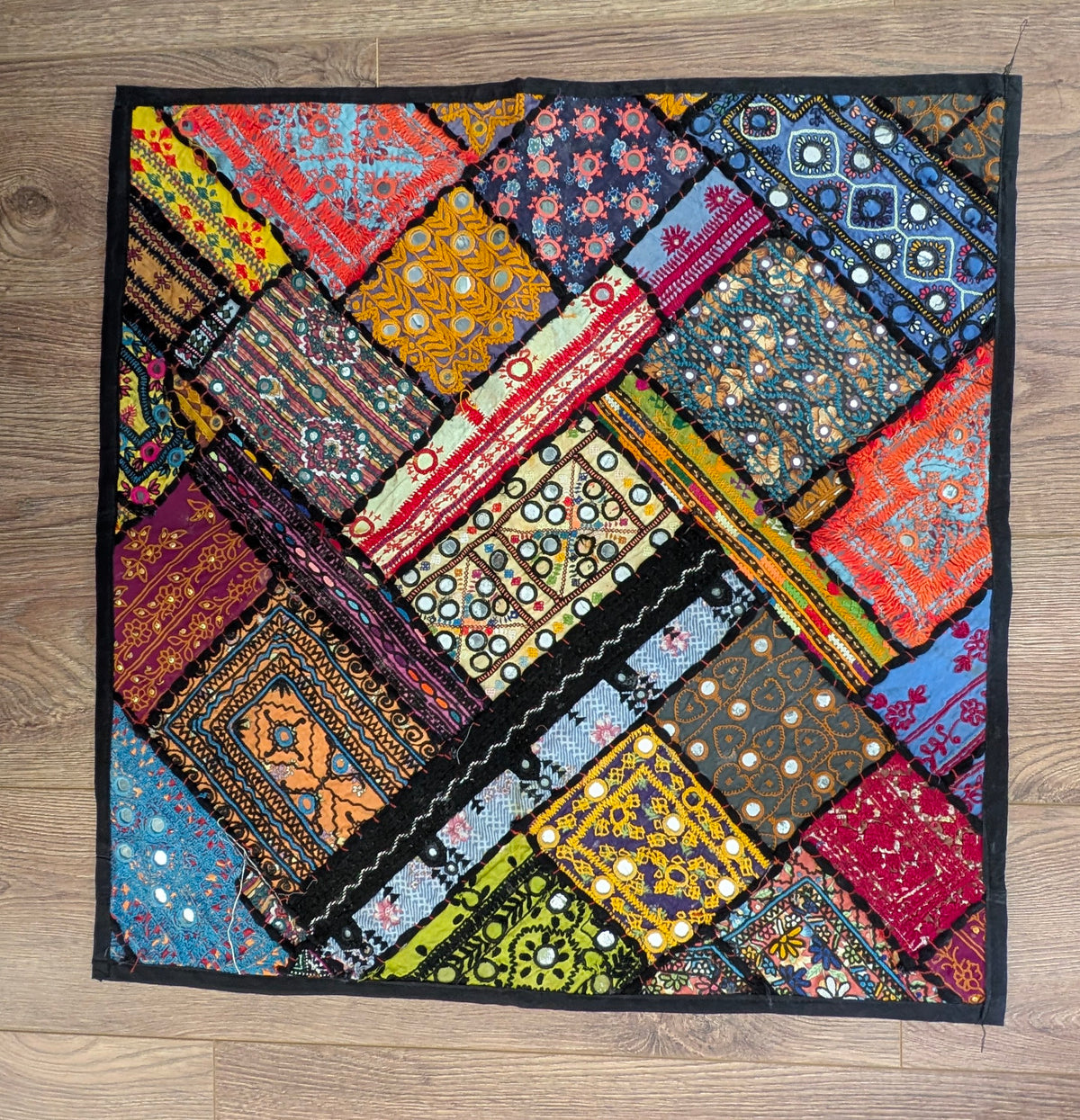 Handmade Sindhi Patchwork Decor Traditional SingleTapestry  27" x 27"