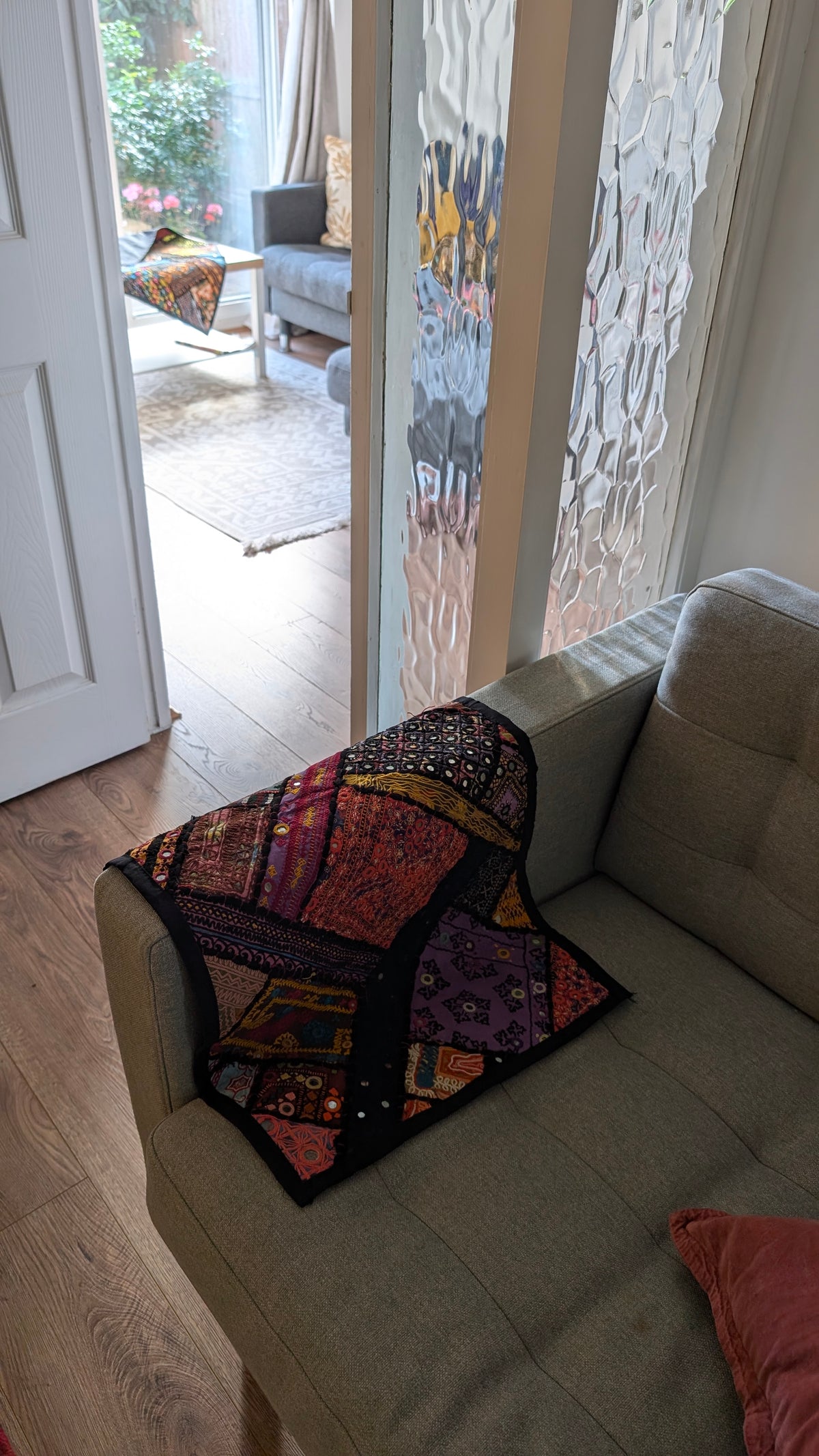 Handcrafted Sindhi Patchwork Wall Hanging 17" x 27" Vibrant Tapestry - Single