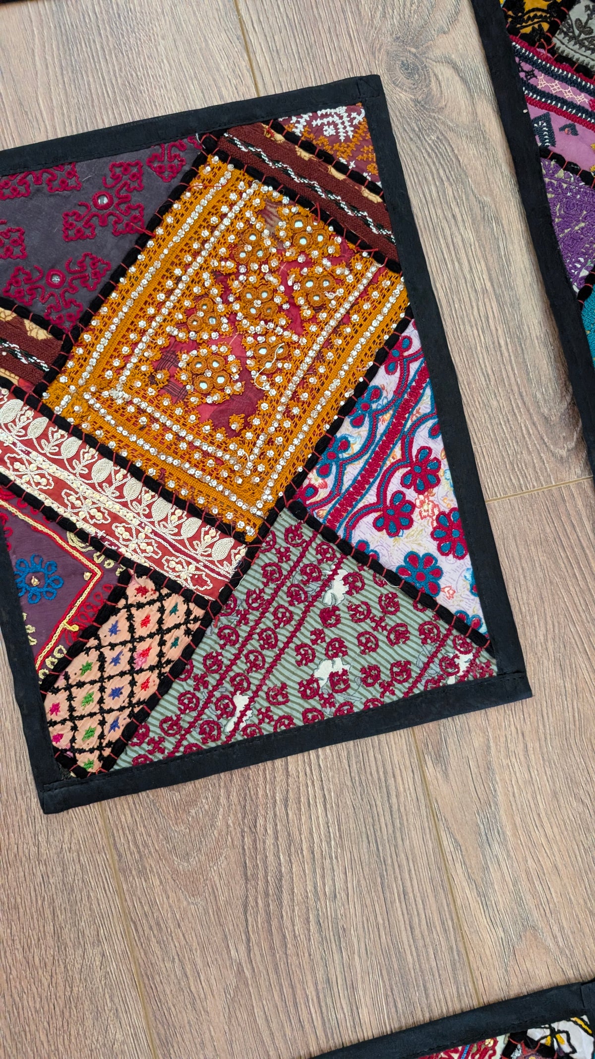 Traditional Bohemian Patchwork Table Runner & 6 Placemats Set