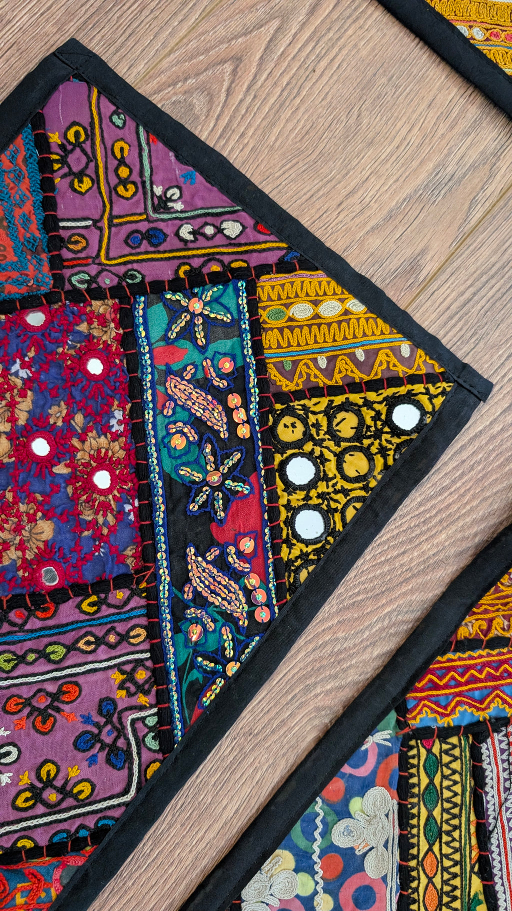 Traditional Handmade Vibrant Patchwork Dining Table Set (7-Piece)