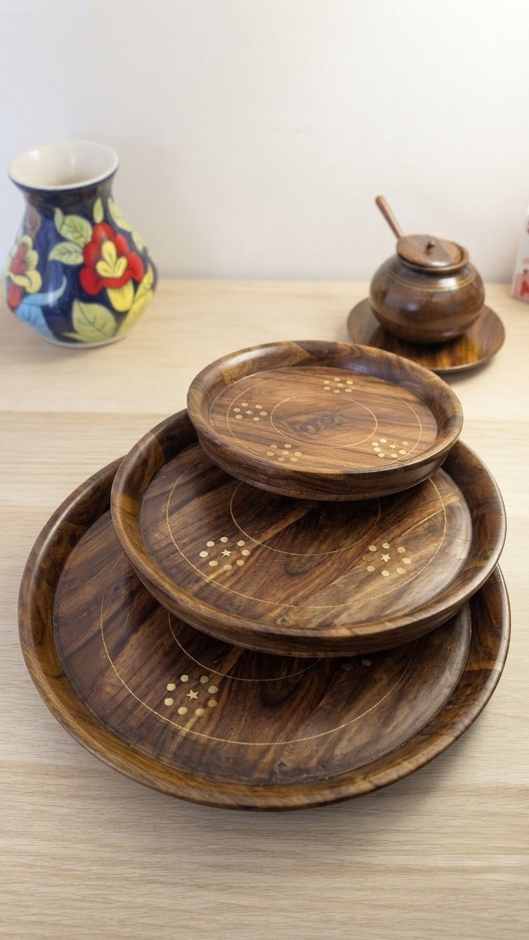 Handcrafted Sheesham Wood Tray Set with Brass Star Inlay